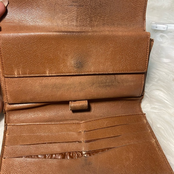 Louis Vuitton Mono Trifold Wallet - Picture 3 of 11